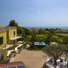 Hotel Le Cave