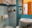 thumbs  - Bagno privato con asciugamani e set di cortesia - Hotel International San Benedetto del Tronto (18/37)