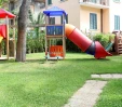 thumbs  - Aire de jeux avec toboggans dans le jardin - Hotel Relax San Benedetto del Tronto (9/58)